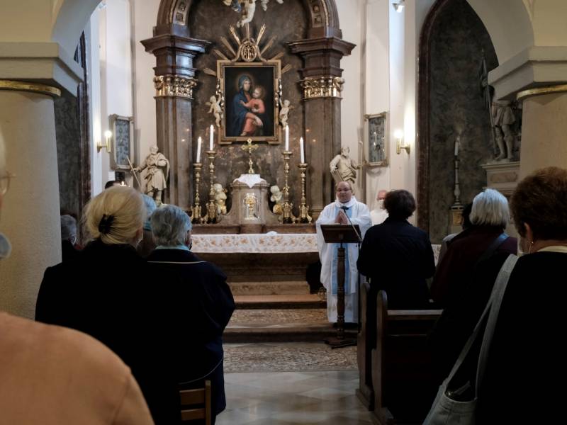 Engesztelő imanap (5).JPG